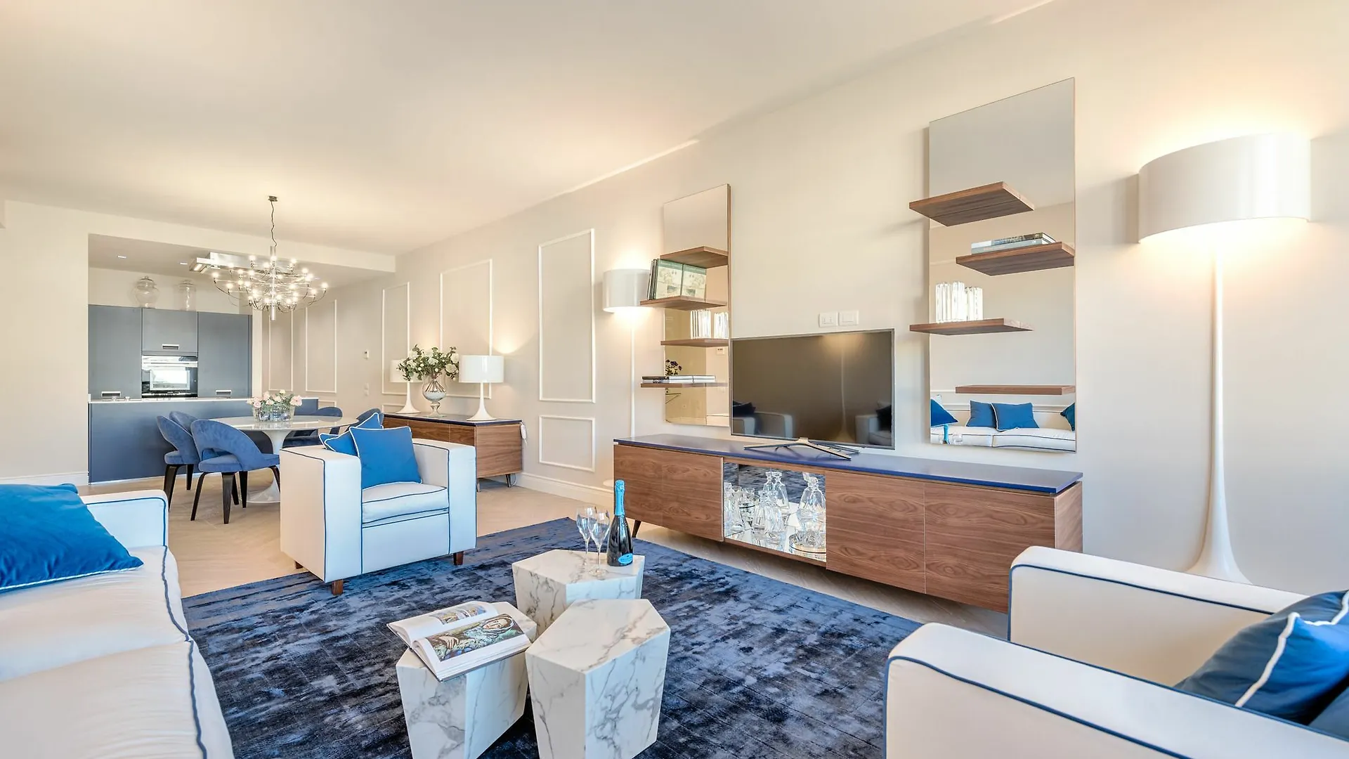 Luxury Blue River By Mmega Florence Apartment